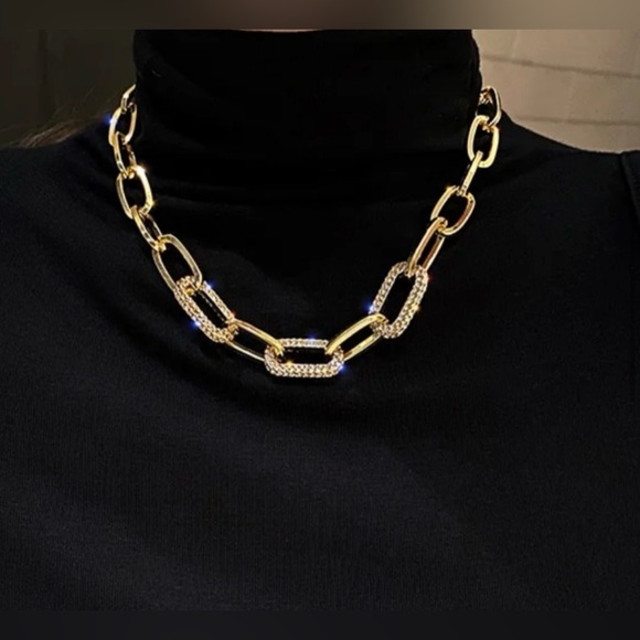 Paper Clip Chain with Rhinestones - Picture 6 of 6